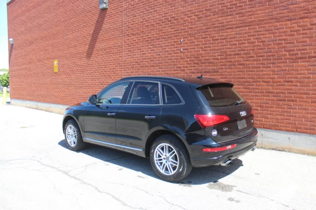 Audi Q5 2.0T Komfort 2015