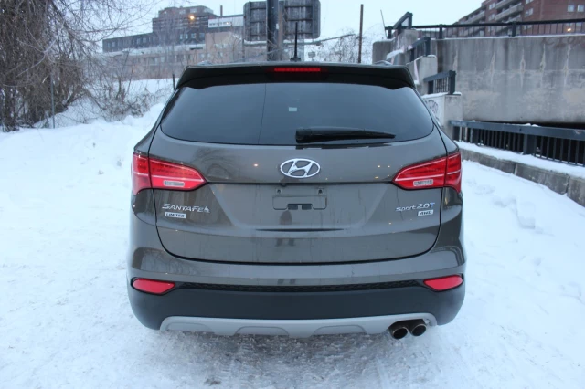 Hyundai Santa Fe SE 2013