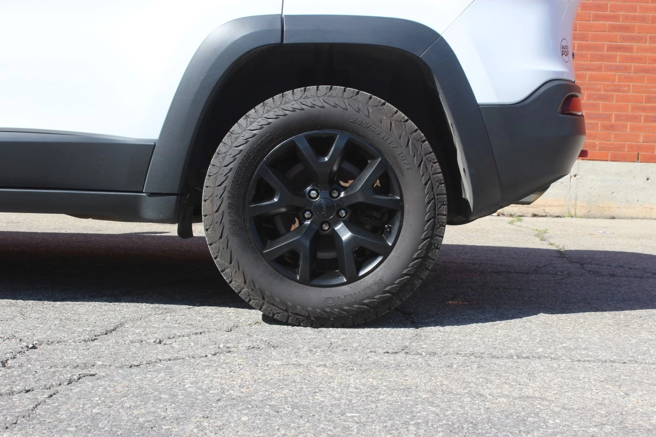 2016 Jeep Cherokee Trailhawk Main Image