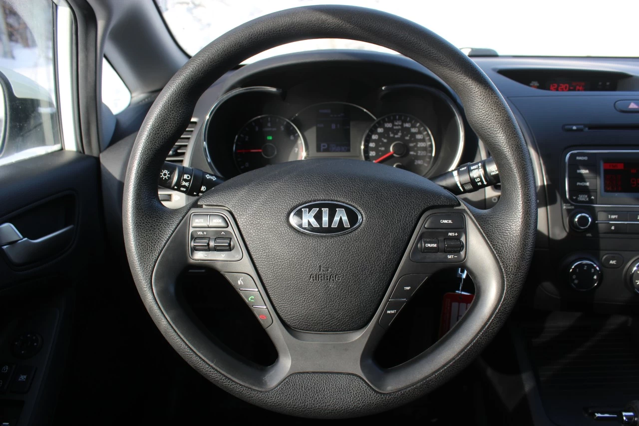 2015 Kia Forte LX Image principale