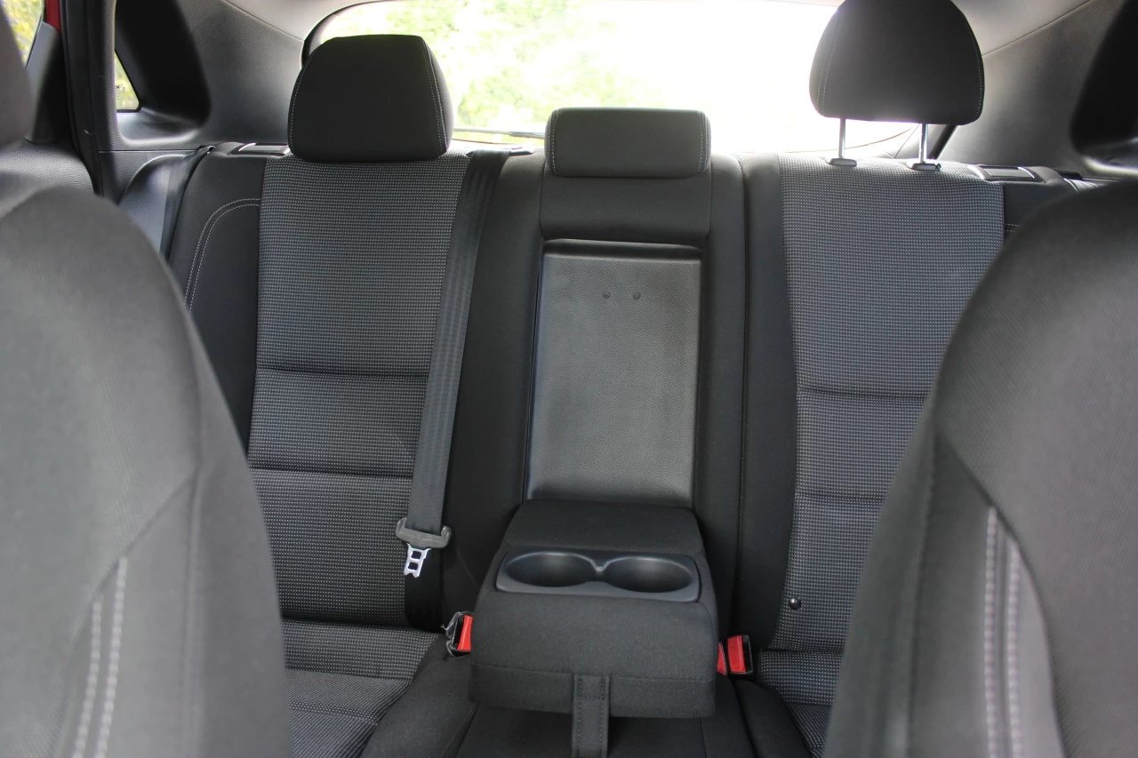 2016 Hyundai Elantra GT GL Main Image