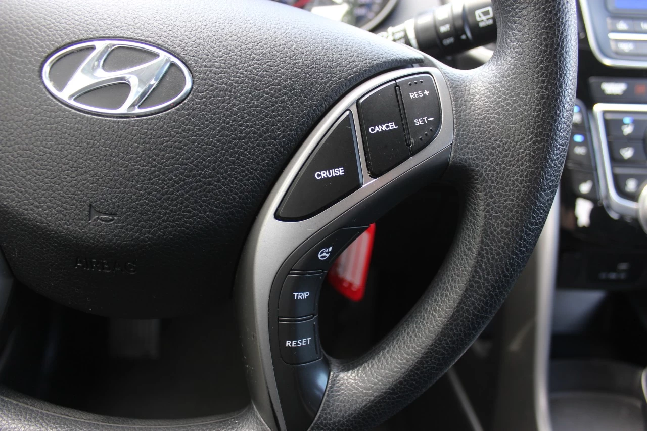 2016 Hyundai Elantra GT GL Main Image