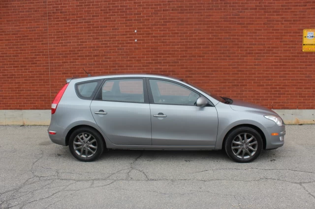 Hyundai Elantra GLS 2012