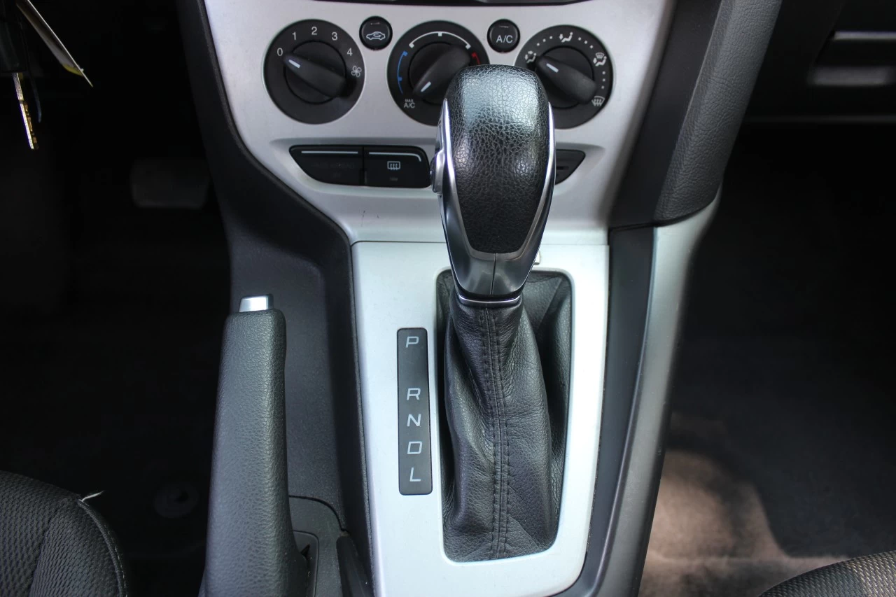 2014 Ford Focus SE Main Image