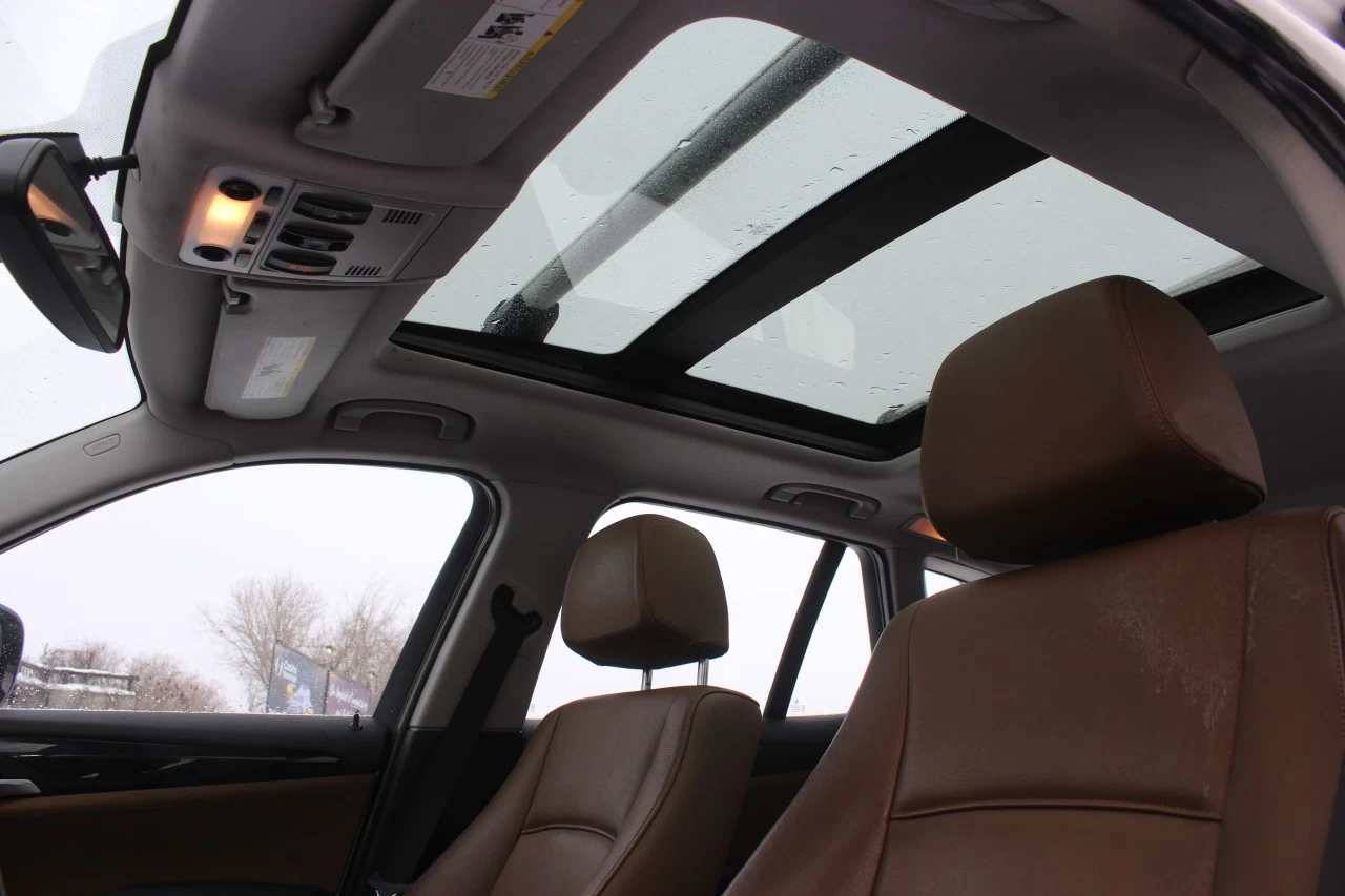 2012 BMW X1 28i Image principale