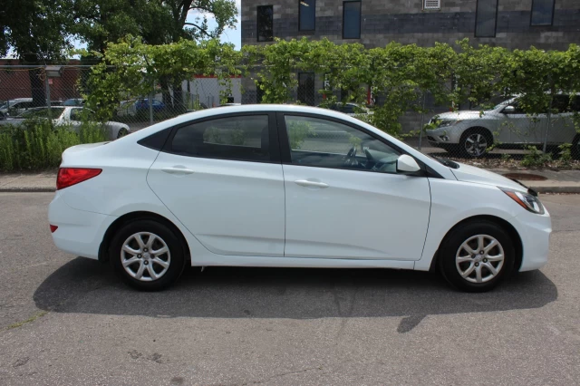 Hyundai Accent GL 2013