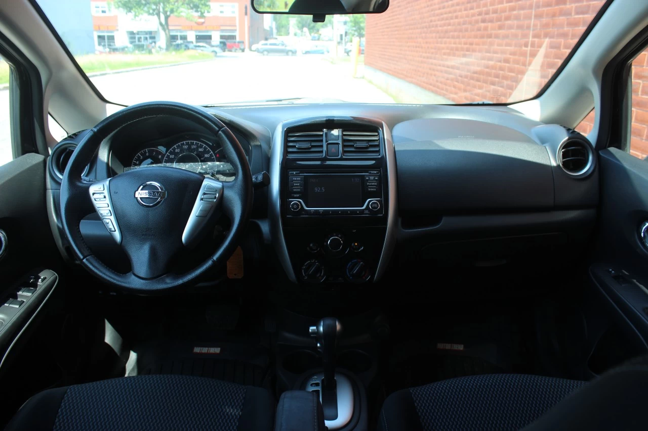 2017 Nissan Versa Note S/SV/SR/SL Image principale