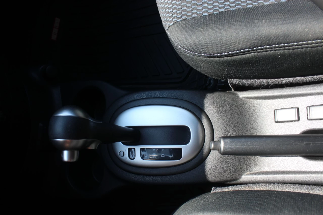 2017 Nissan Versa Note S/SV/SR/SL Image principale