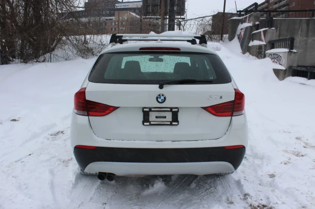 BMW X1 28i 2012
