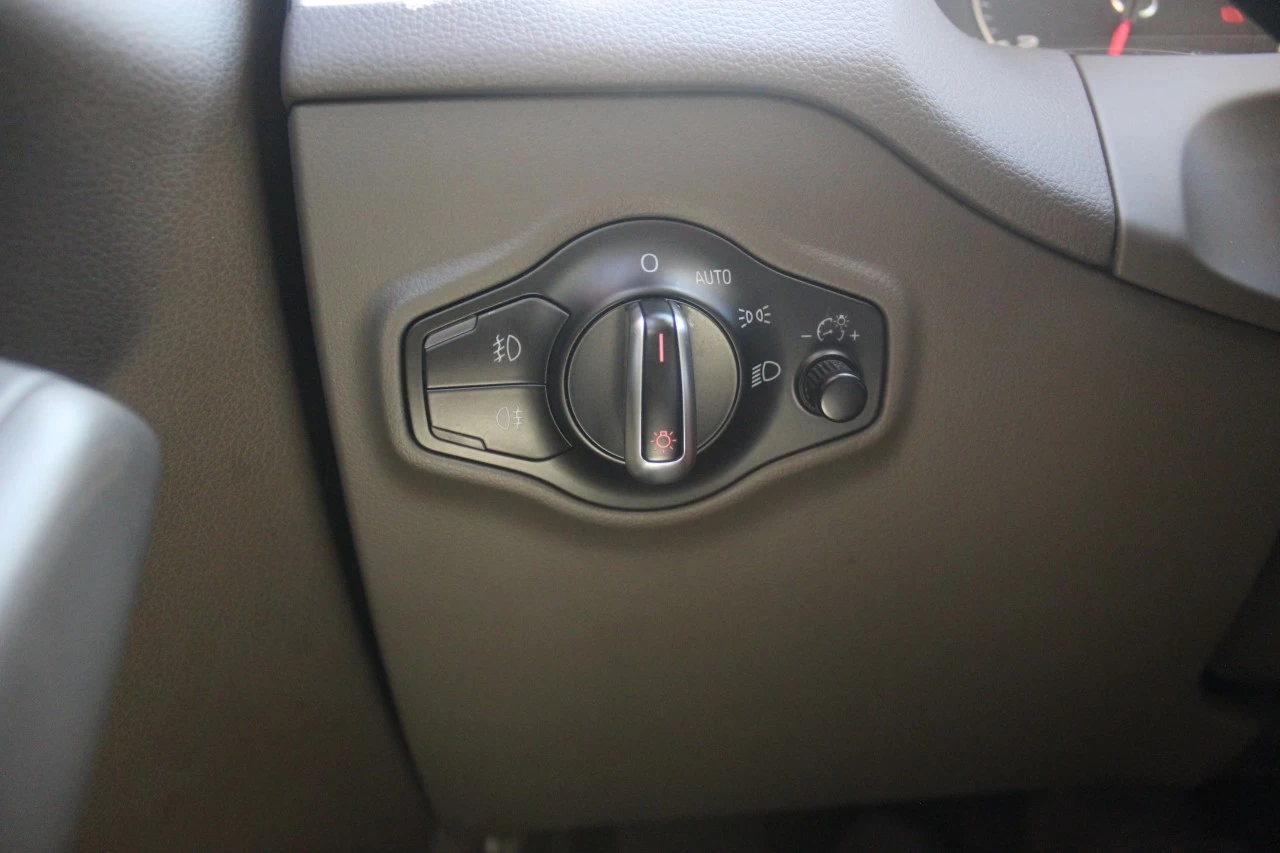 2015 Audi Q5 2.0T Komfort Image principale