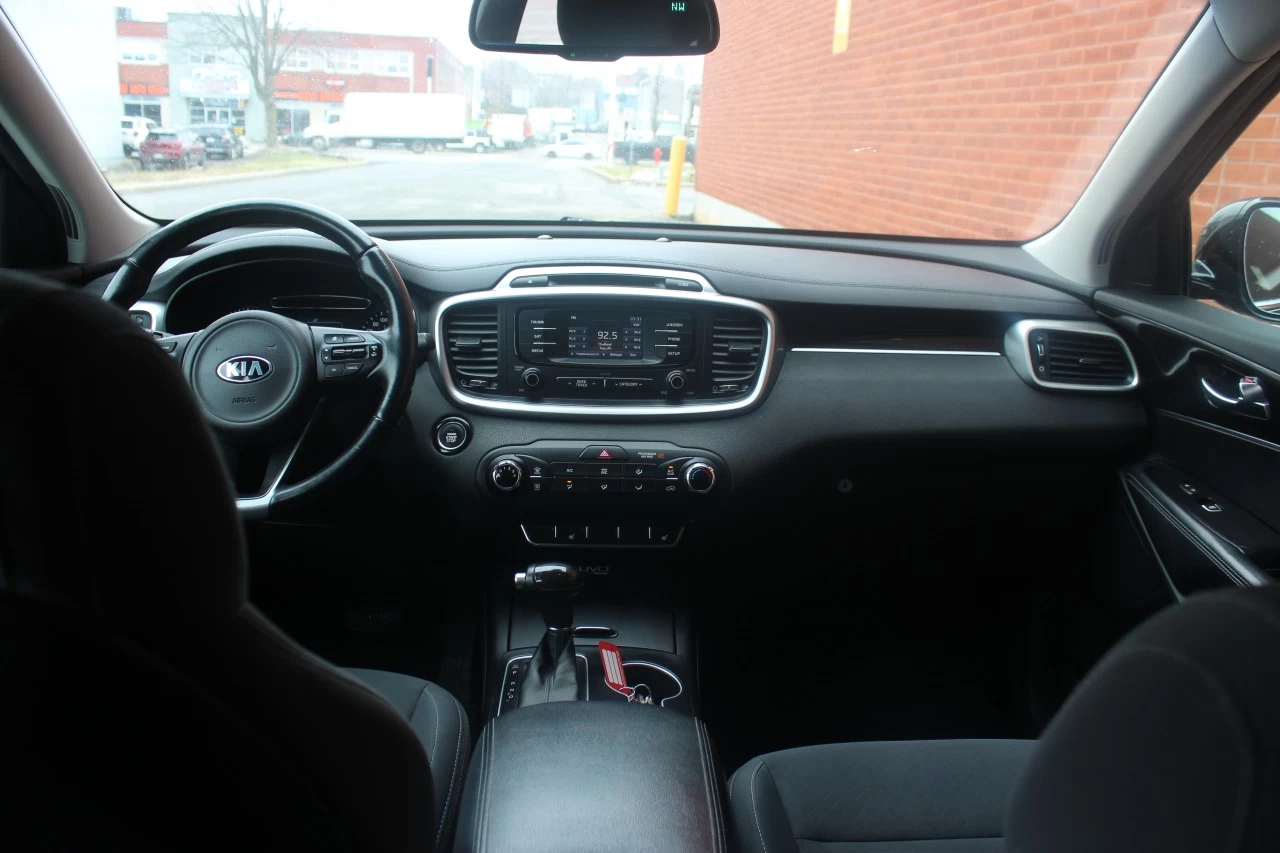 2016 Kia Sorento 3.3L LX+ Image principale