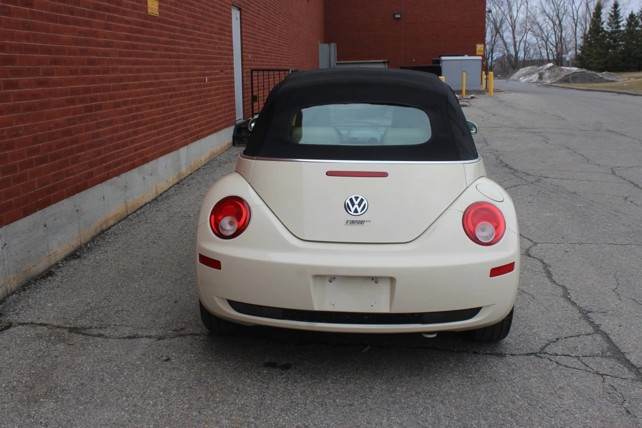 2009 Volkswagen New Beetle Convertible Comfortline Image principale