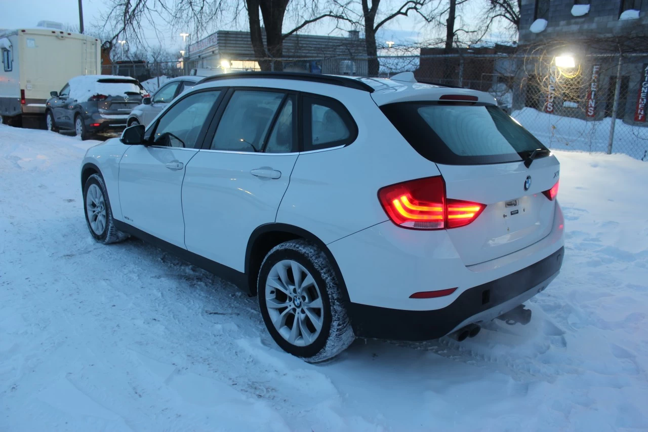 2013 BMW X1 28i Image principale