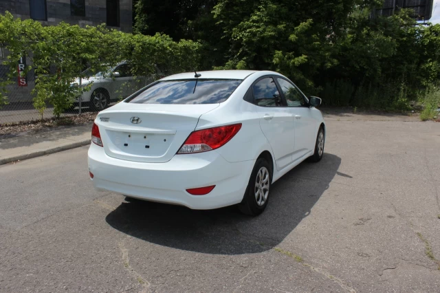 Hyundai Accent GL 2013