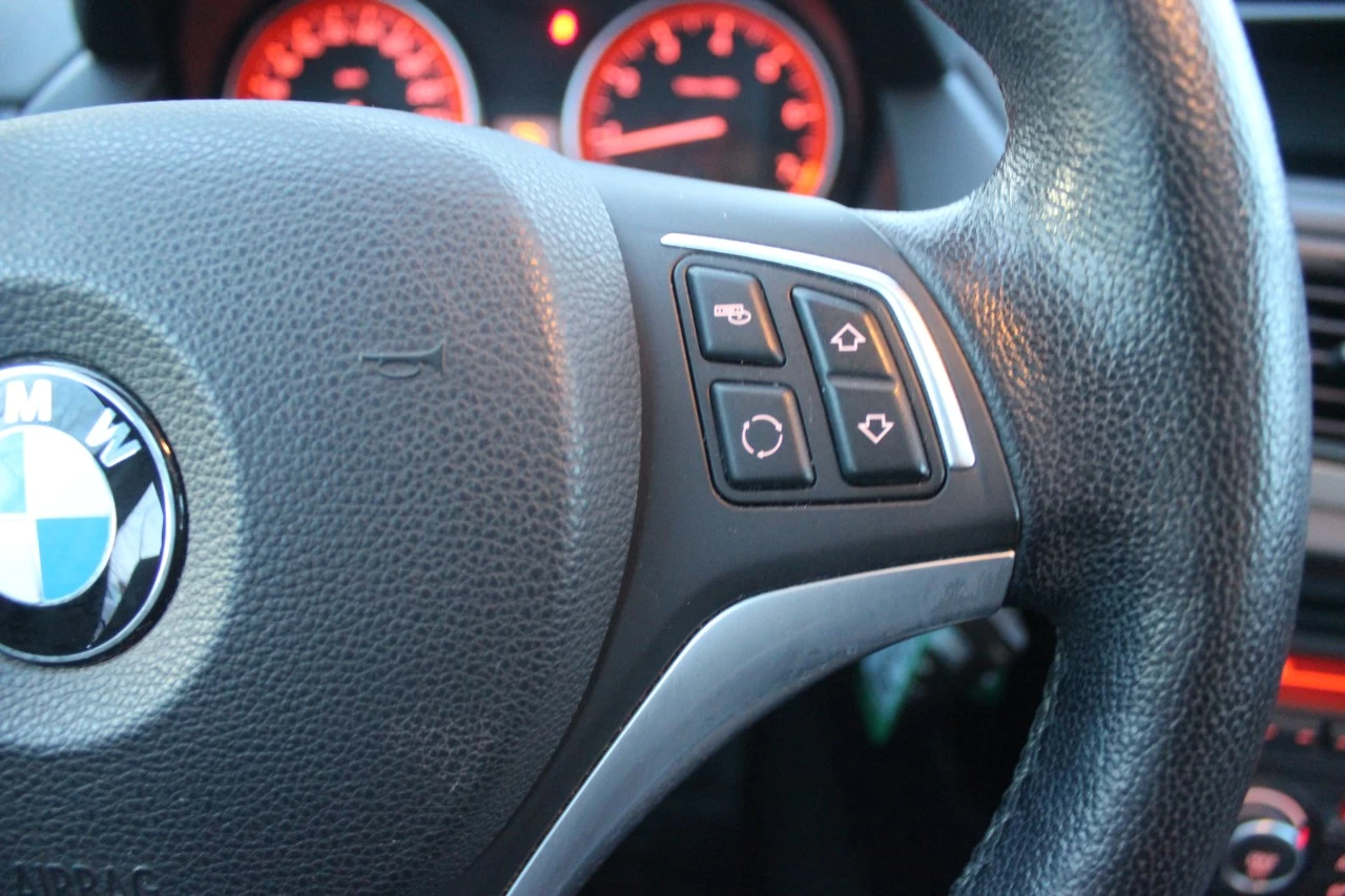 2013 BMW X1 28i Image principale