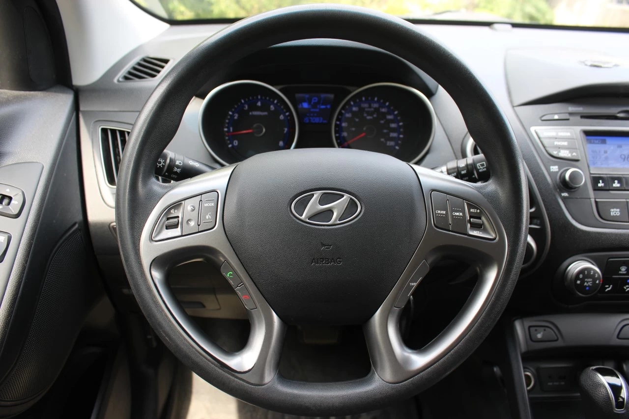 2015 Hyundai Tucson GL Main Image