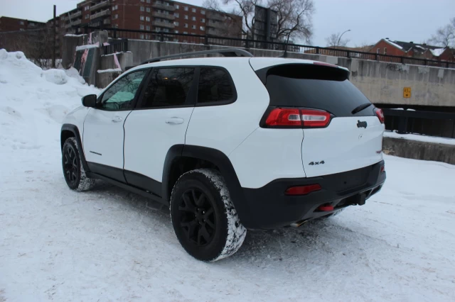 Jeep Cherokee Trailhawk 2016