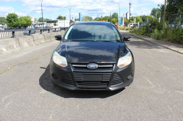 Ford Focus SE 2013