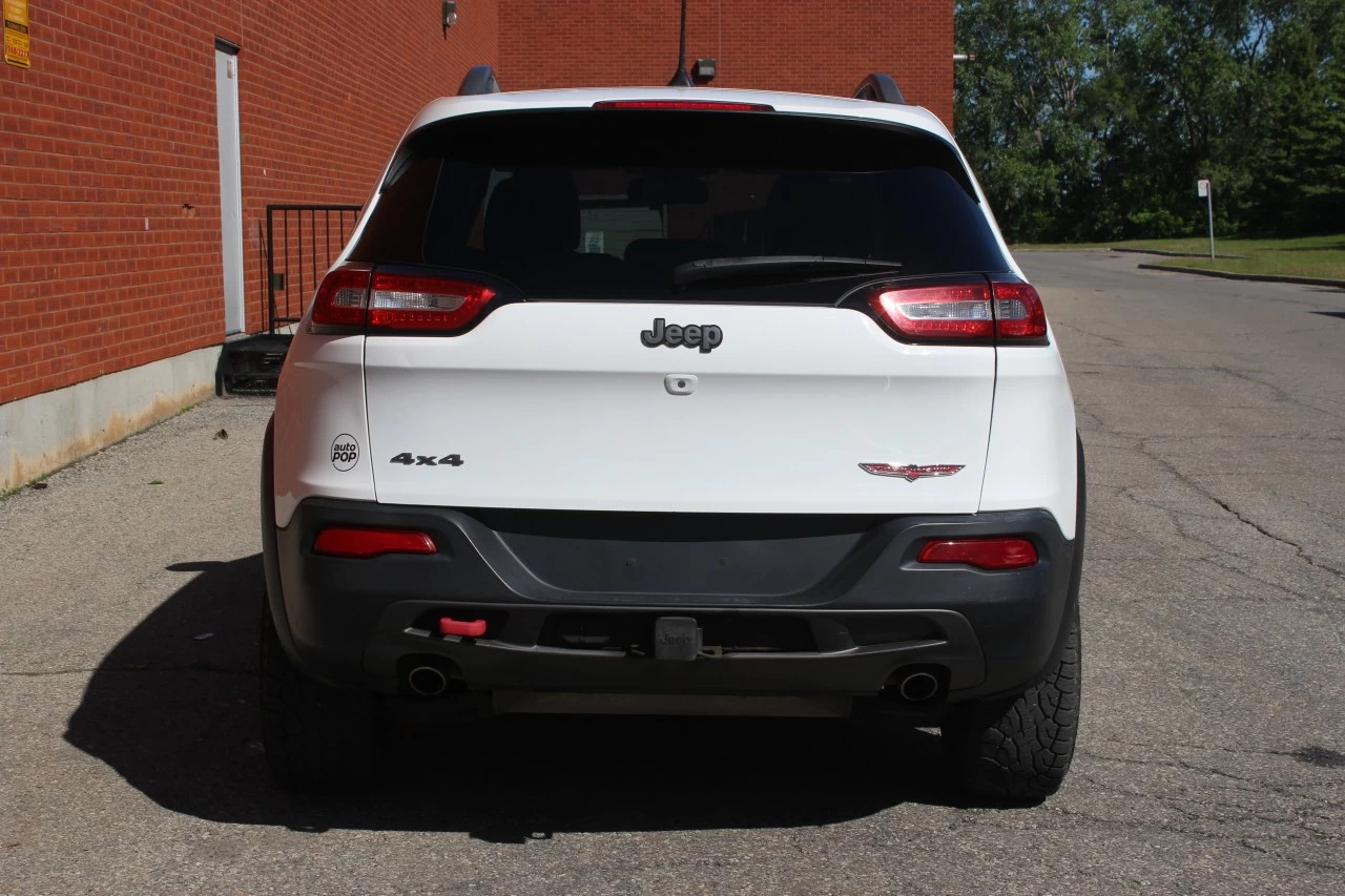 2016 Jeep Cherokee Trailhawk Main Image