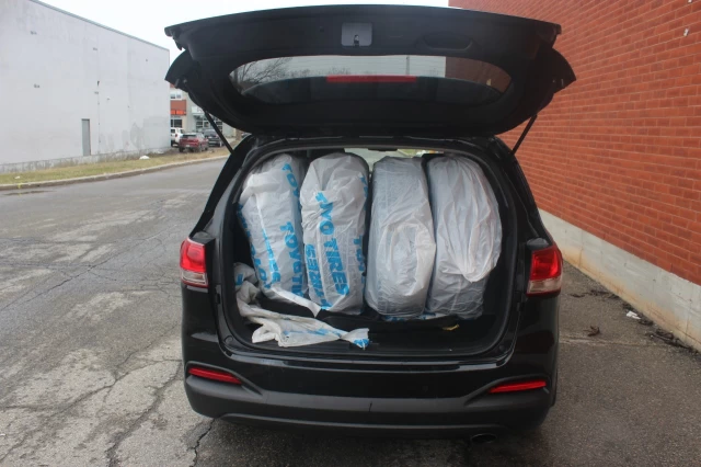 Kia Sorento 3.3L LX+ 2016