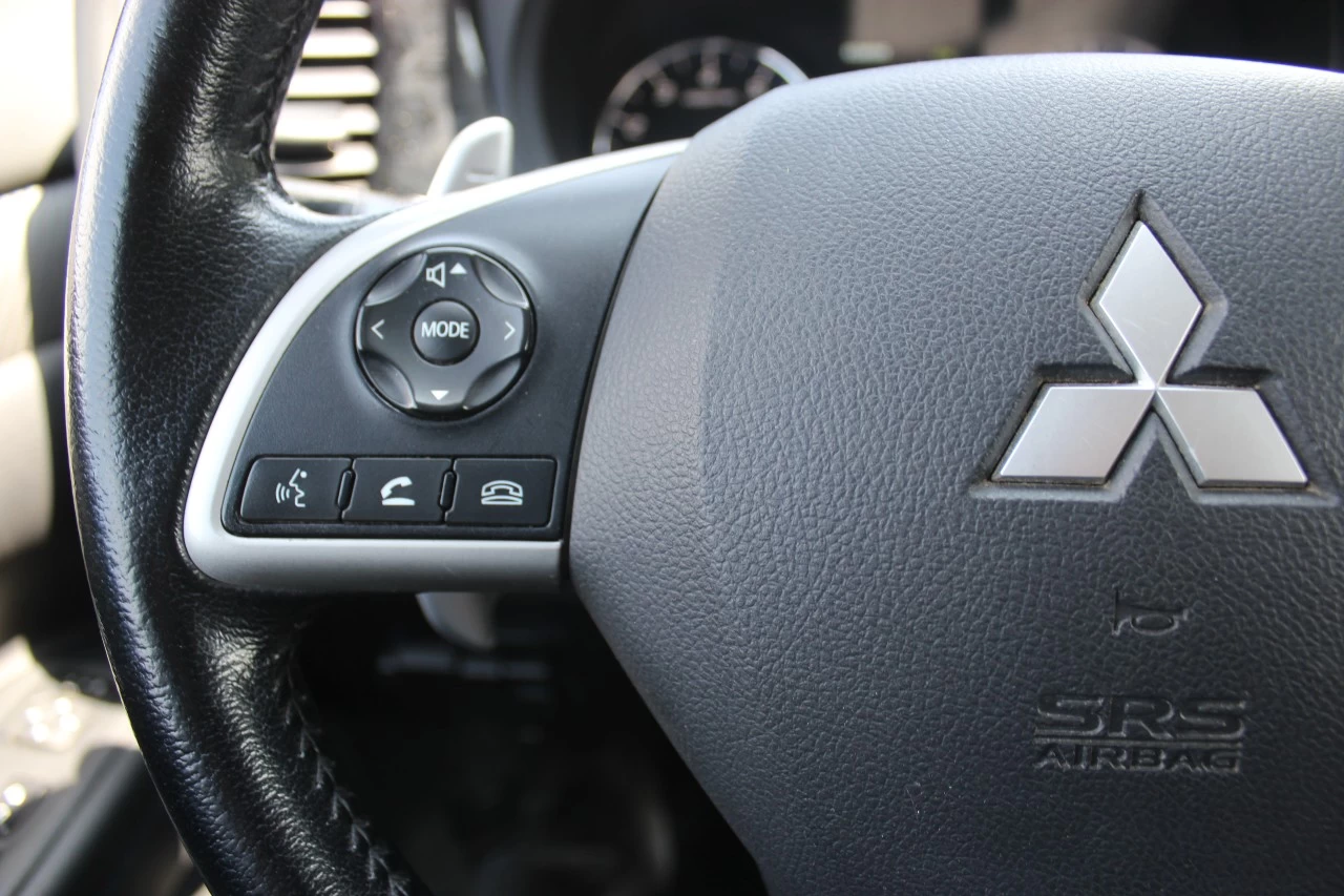 2014 Mitsubishi Outlander GT Main Image