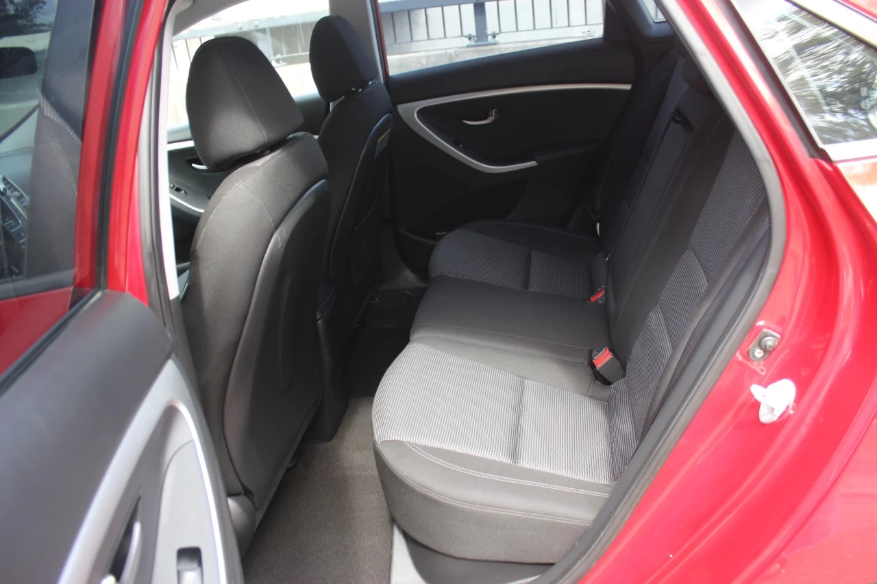 2016 Hyundai Elantra GT GL Main Image