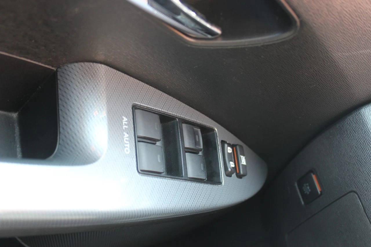 2016 Toyota Venza 4dr Wgn AWD Image principale