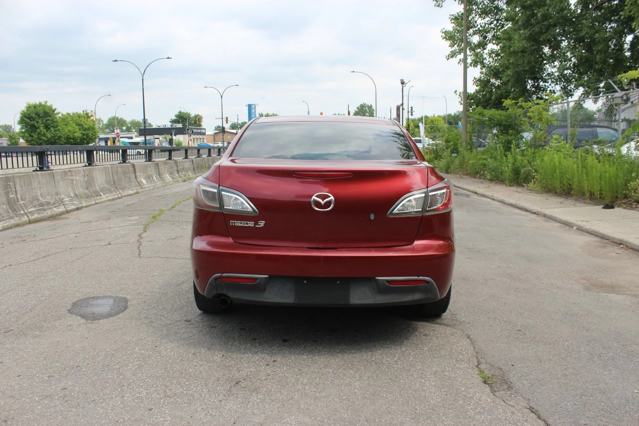 2010 Mazda Mazda3 GX/GS Image principale