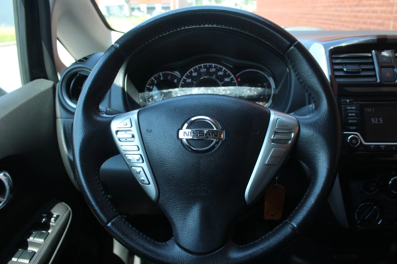 2017 Nissan Versa Note S/SV/SR/SL Image principale