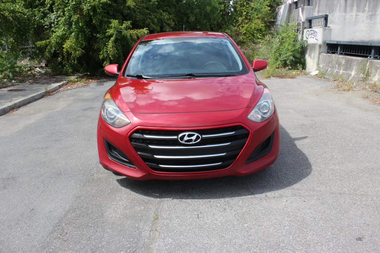 2016 Hyundai Elantra GT GL Main Image