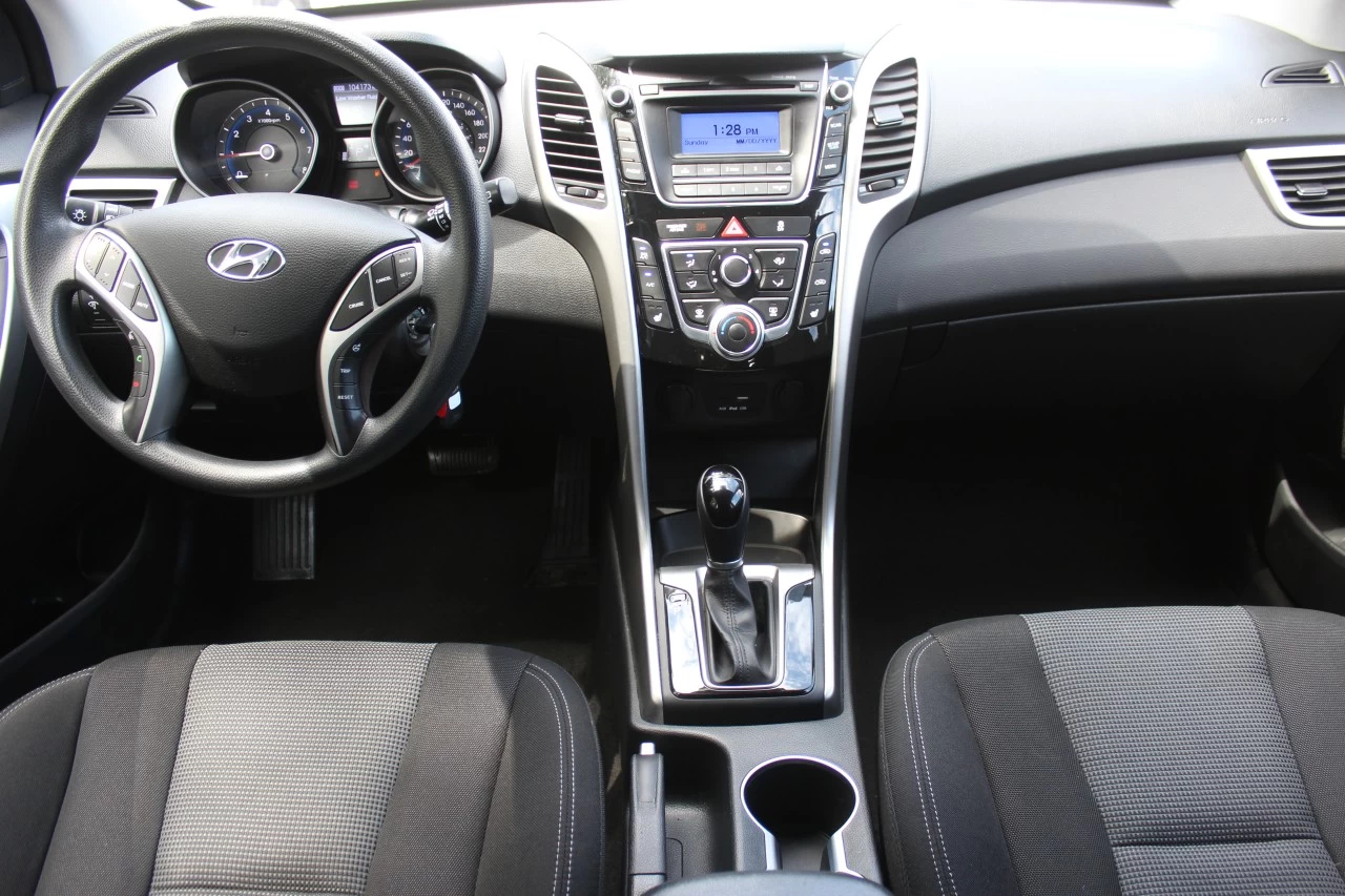 2016 Hyundai Elantra GT GL Main Image