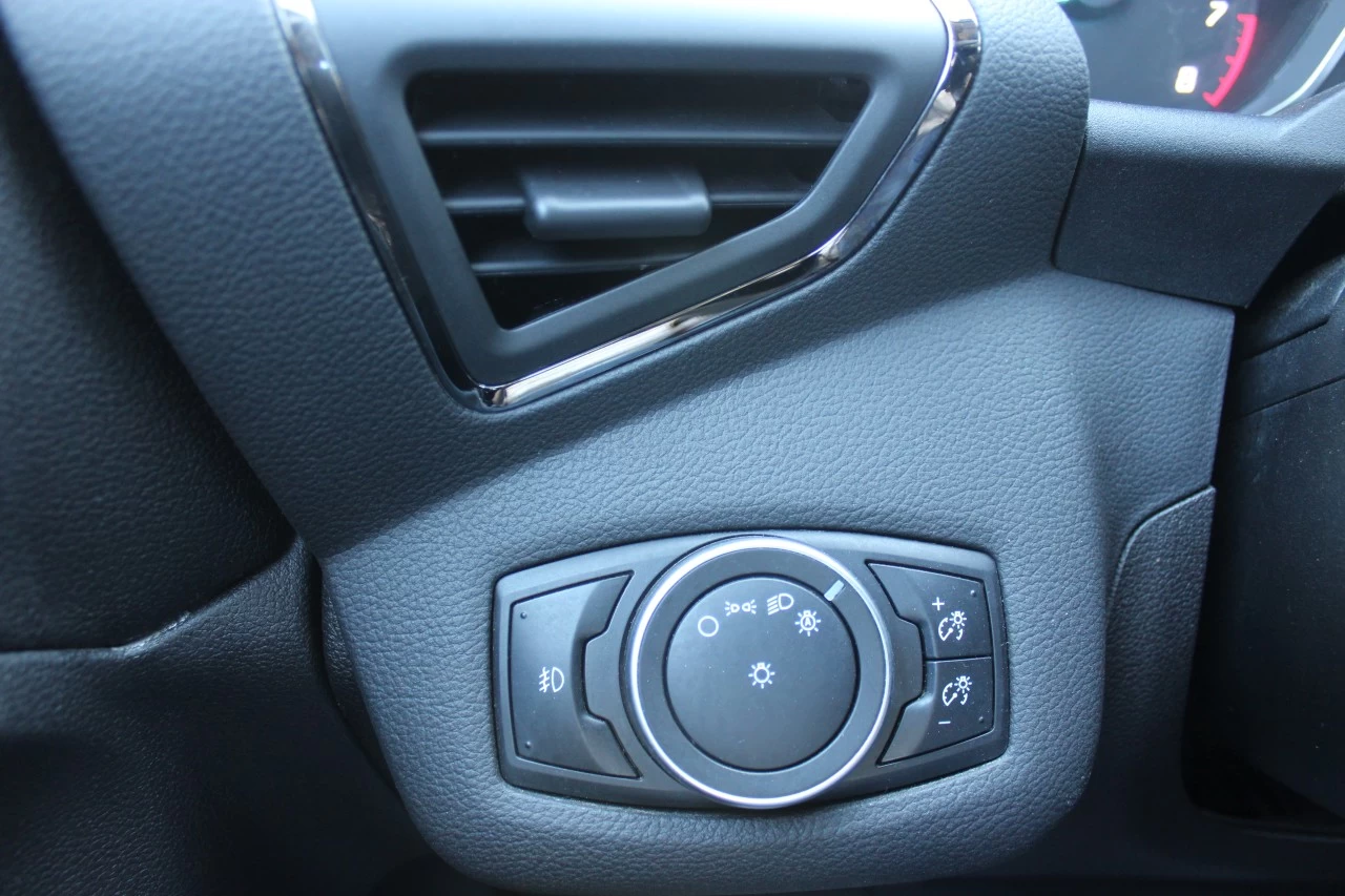 2015 Ford Escape Titanium Image principale