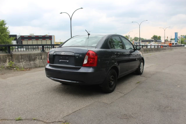 Hyundai Accent GL 2011