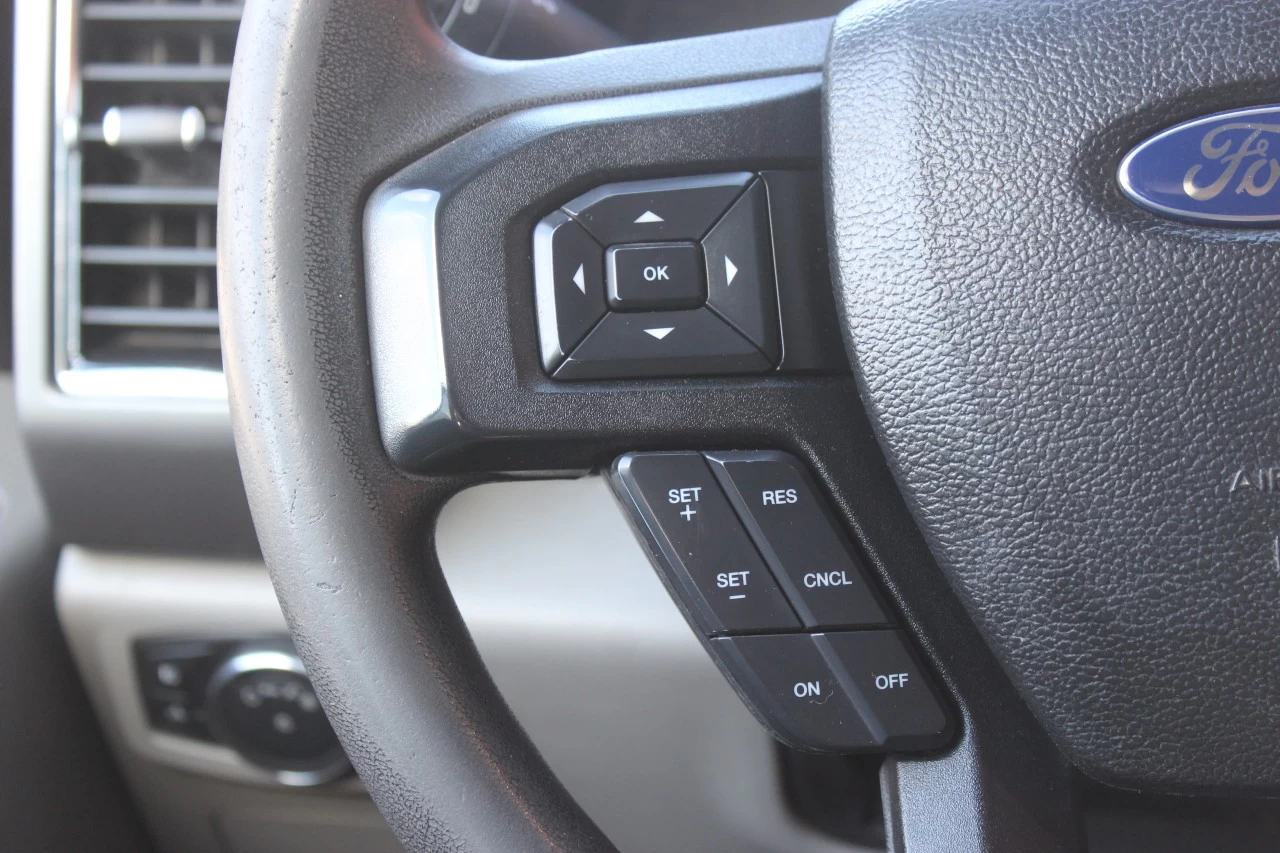 2016 Ford F-150 XLT Image principale