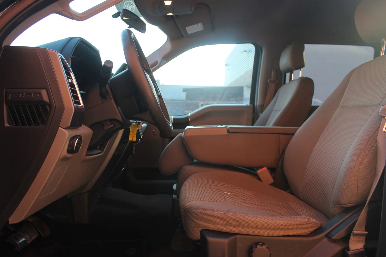 2016 Ford F-150 XLT Image principale