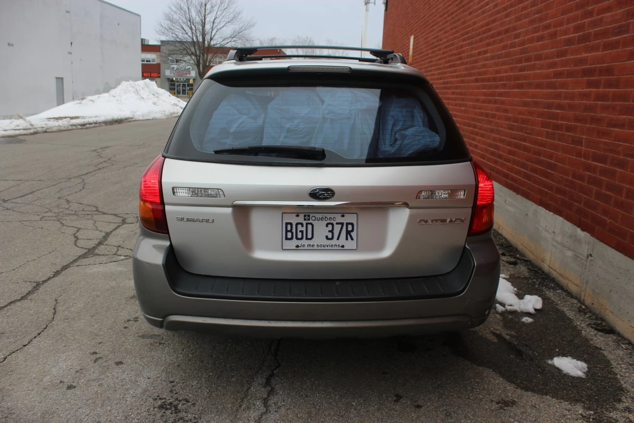 2007 Subaru Outback 2.5i Main Image