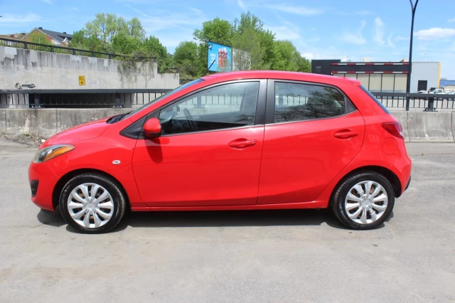 Mazda Mazda2 GX/GS 2011