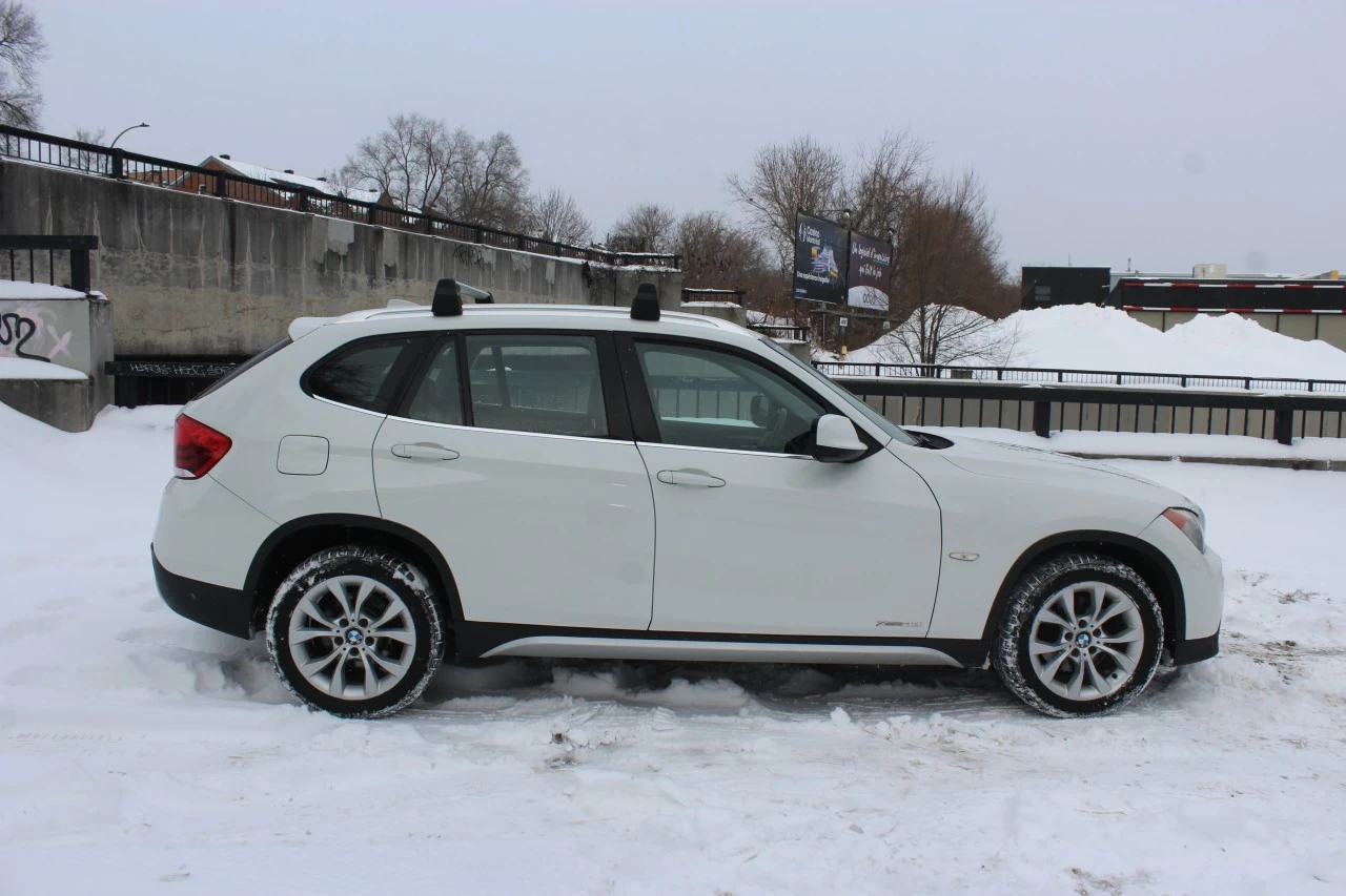 2012 BMW X1 28i Image principale