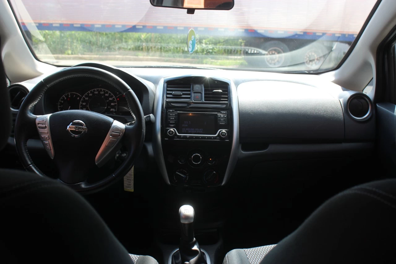 2016 Nissan Versa Note  Image principale