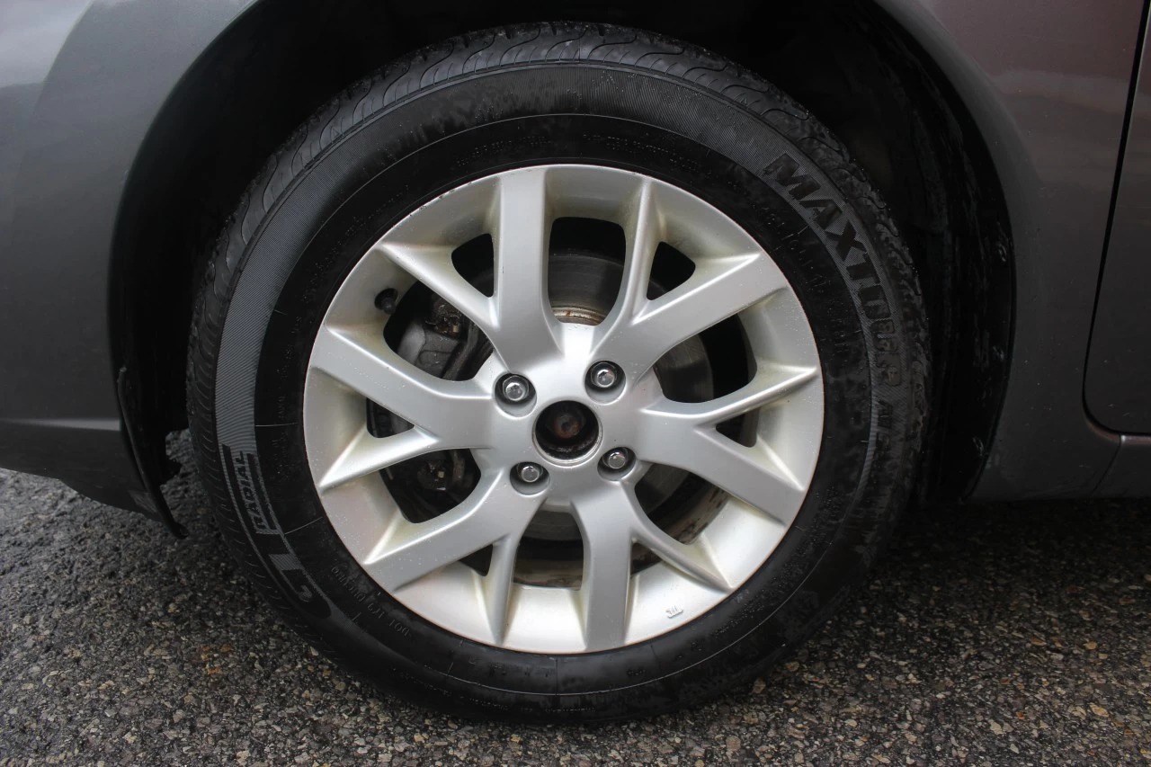 2018 Nissan Versa Note SV Image principale