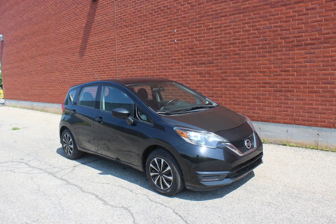 2017 Nissan Versa Note S/SV/SR/SL Image principale