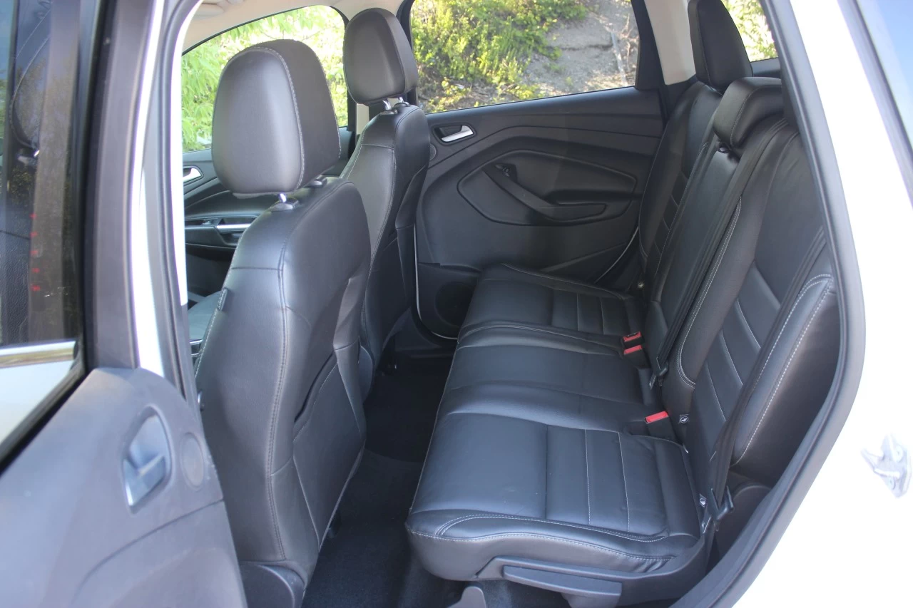 2015 Ford Escape Titanium Image principale