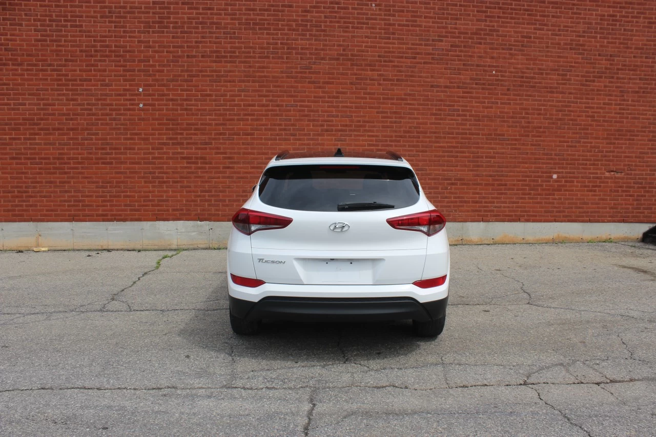 2018 Hyundai Tucson SE Image principale