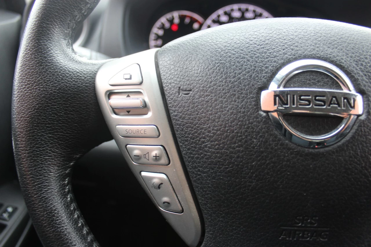 2018 Nissan Versa Note SV Image principale
