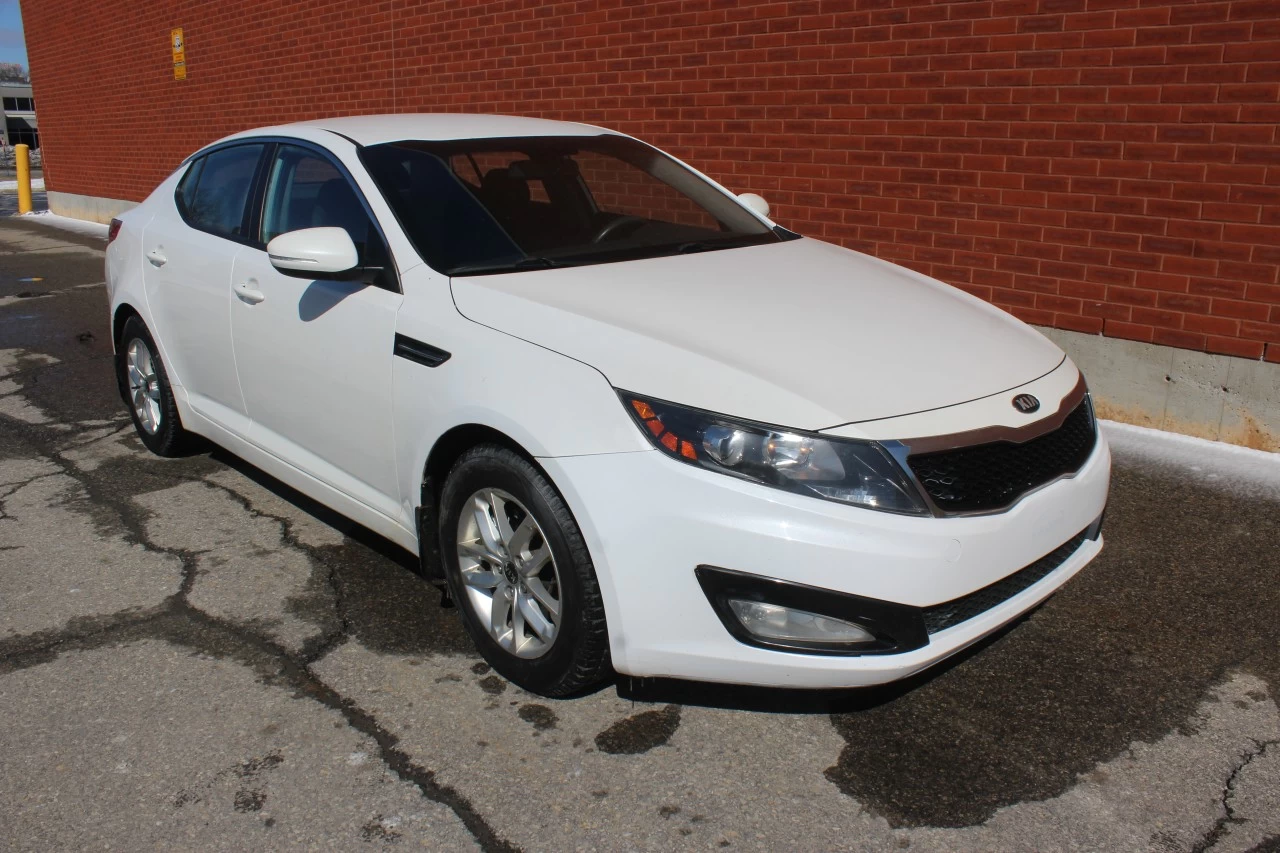 2013 Kia Optima LX Image principale