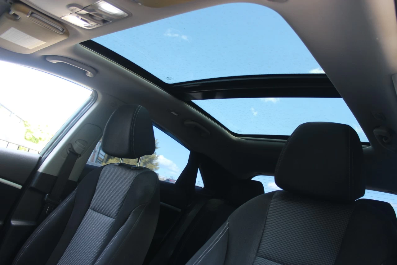 2016 Hyundai Elantra GT GLS Main Image
