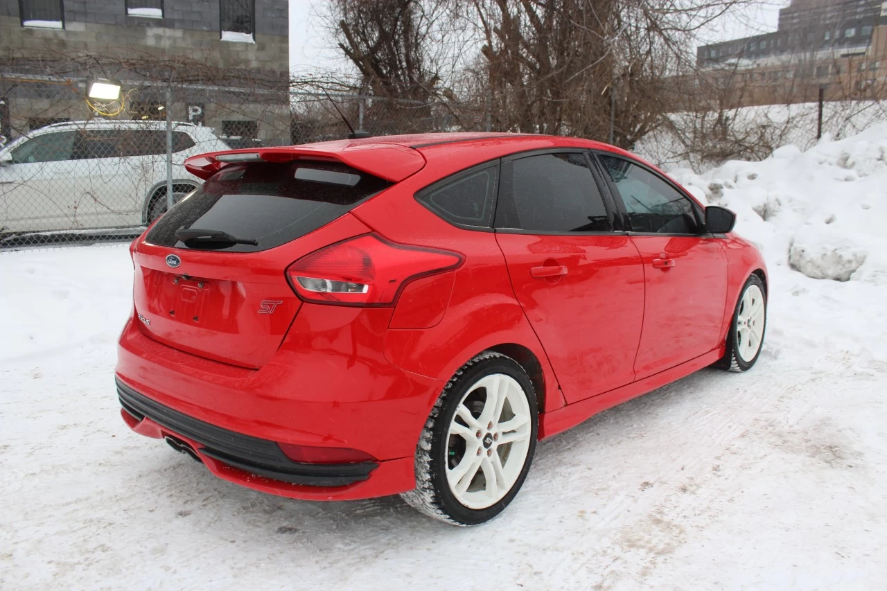 2015 Ford Focus ST Image principale