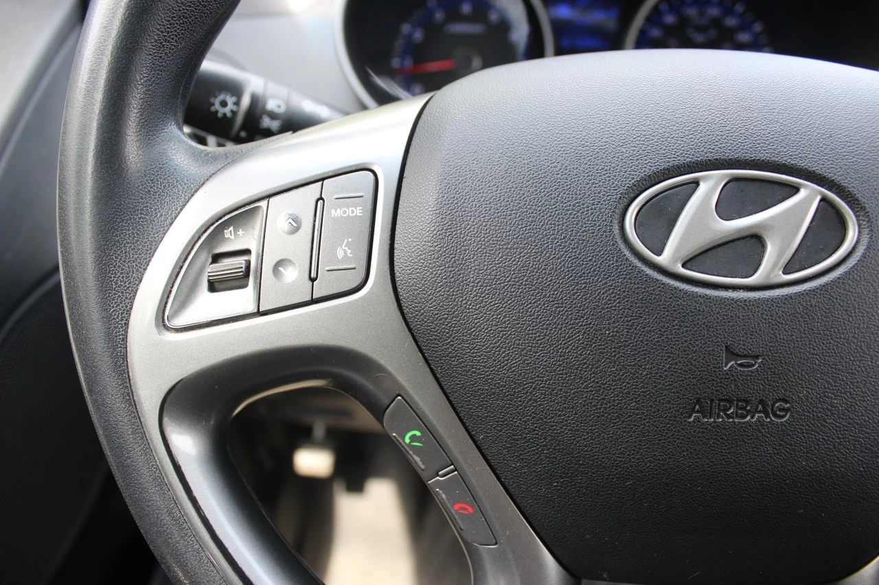 2015 Hyundai Tucson GL Main Image