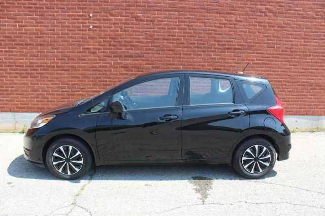 Nissan Versa Note S/SV/SR/SL 2017