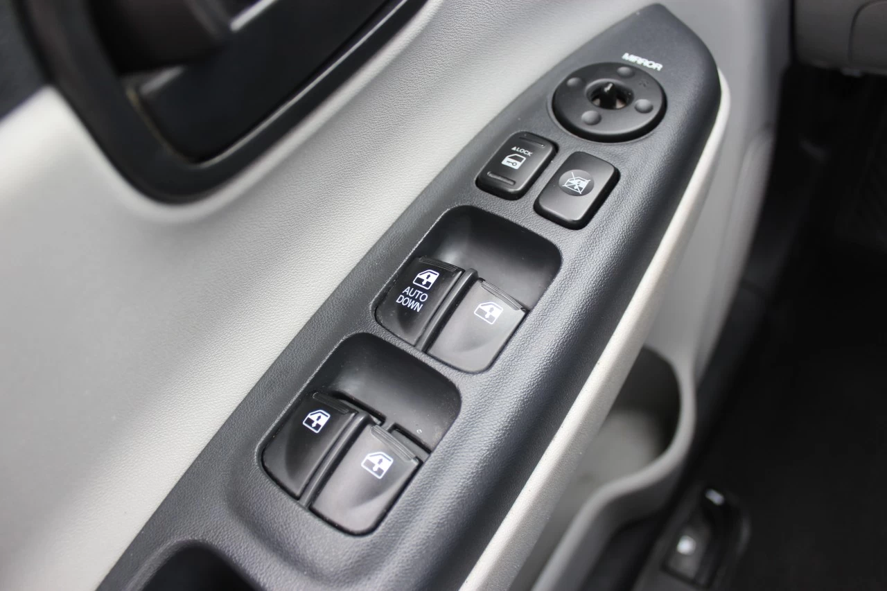 2011 Hyundai Accent GL Image principale